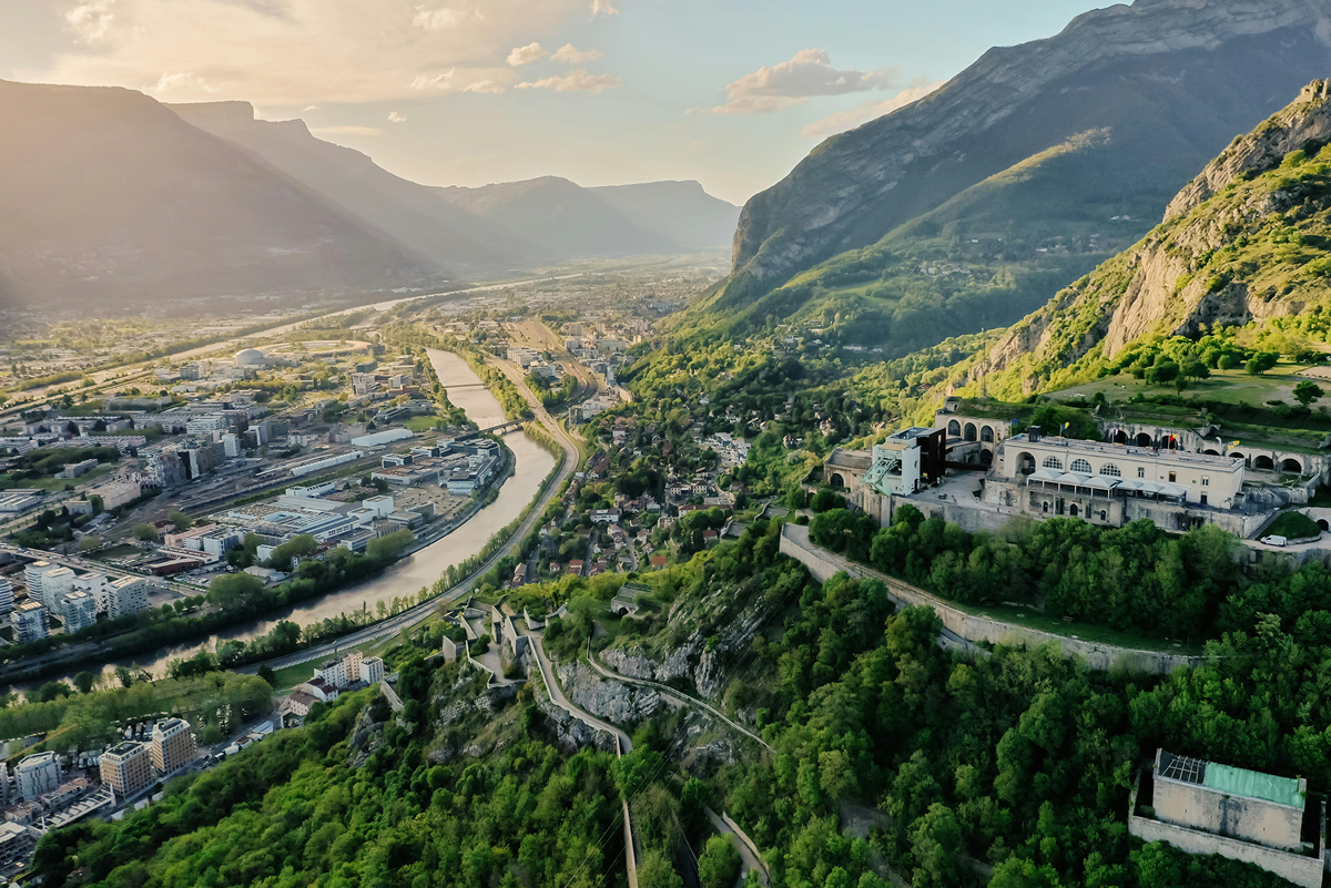 Image de Grenoble vue de haut
